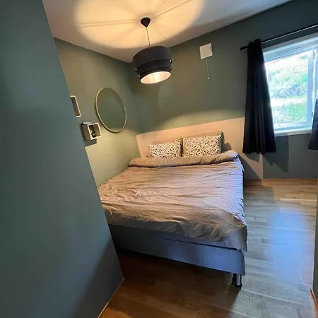 Cozy Centrally Located In Apartamento Tromsø