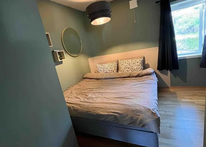 Cozy Centrally Located In Apartamento Tromsø